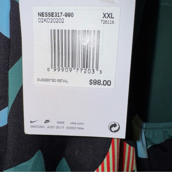 Nike Keyhole Back One Piece Swimsuit NWT - Picture 3 of 6